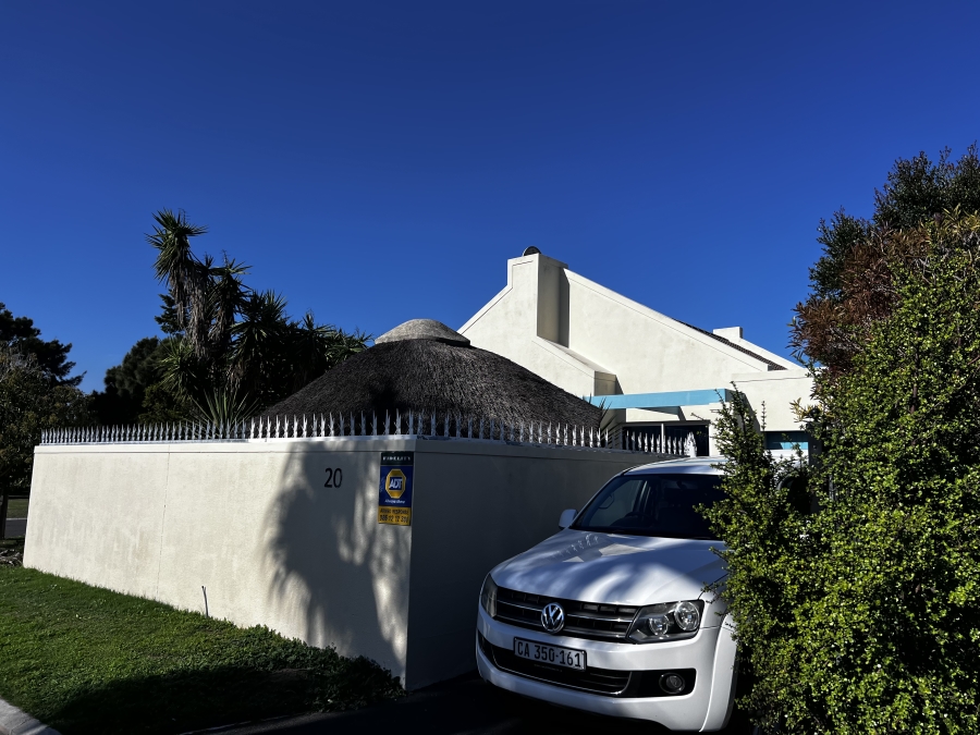 To Let 2 Bedroom Property for Rent in Sunningdale Western Cape